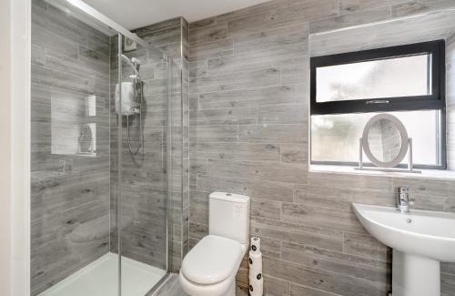 Wigton House | Experience North Plain Barn: Family-Friendly with Hot Tub
