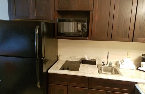 North Platte Hotel | Eco-Friendly North Platte Inn & Suites with Family Amenities