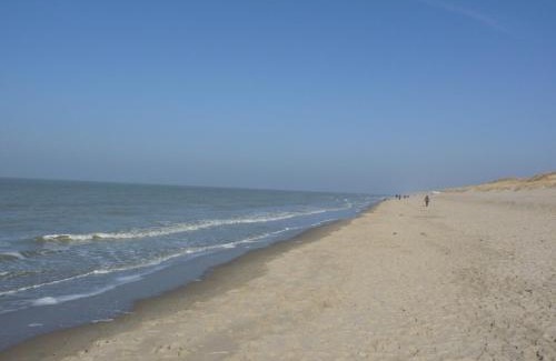 Middelkerke House | Pet-Friendly North Sea Cottage with Ocean Views in Middelkerke