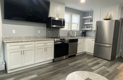 Clear Lake Apartment | North Shore Loft: Unmatched Views and Top Guest Rating!