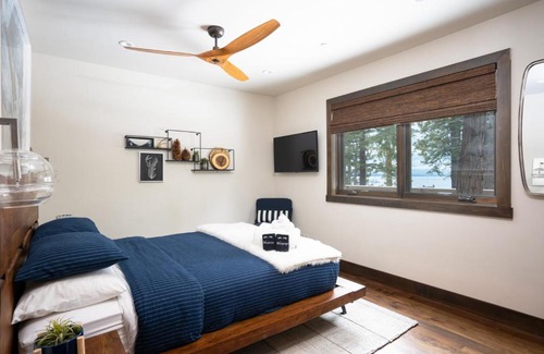 Tahoma House | Guest Rated 10/10: North Shore - West Shore Hideaway