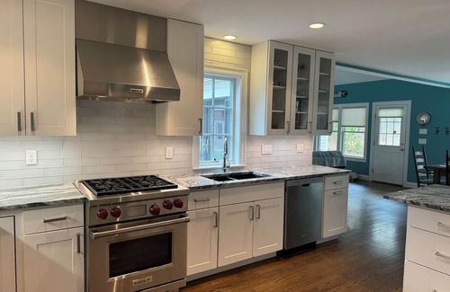 North Truro House | North Truro Retreat: Pet-Friendly Stay with Heated Pool