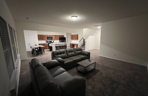 New Market House | Family-Friendly Northeast Huntsville House with 4 Bedrooms
