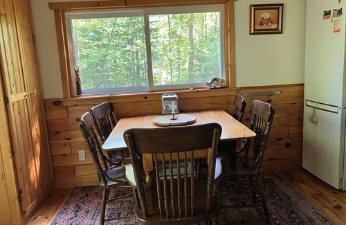 Algoma District Cottage | Eco-Friendly Cottage with Lake Views and Spa Amenities