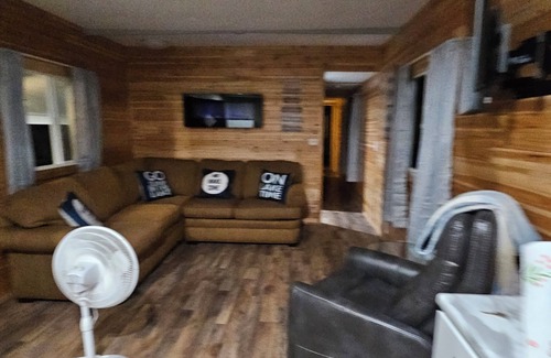 Kalkaska House | Discover Northern Michigan's Wine and Fishing Retreat