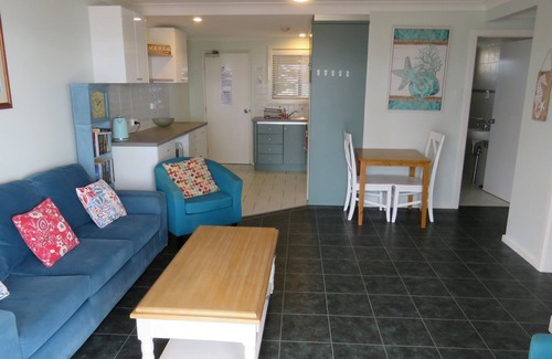South West Rocks Apartment | Northpoint Unit 9: Breathtaking Ocean Views, Steps to Beach