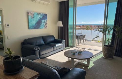 Geraldton Apartment | Northshore Nirvana: Oceanfront Relaxation Awaits You