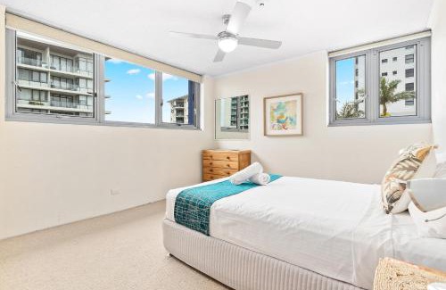 Mooloolaba Apartment | Beachfront Northwind Apartments with Pool and Ocean Views