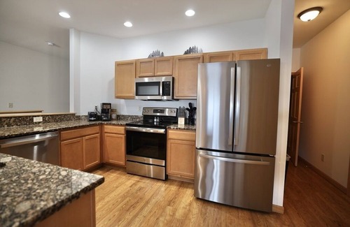 Tomahawk House | Beautiful Lakefront Home at Northwoods Getaway, Rated 9.8