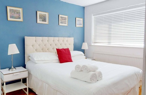 Headington House | Norton House Oxford Holiday Let 3 Bed & Sleeps 6