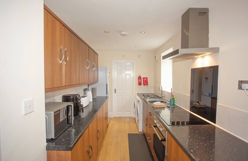 Stockton-on-Tees Apartment | Norton Serviced Apartments: Family-Friendly with Breakfast