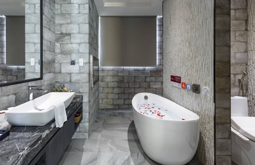 South District Hotel | Norway Forest Motel - Wen Chuang Branch
