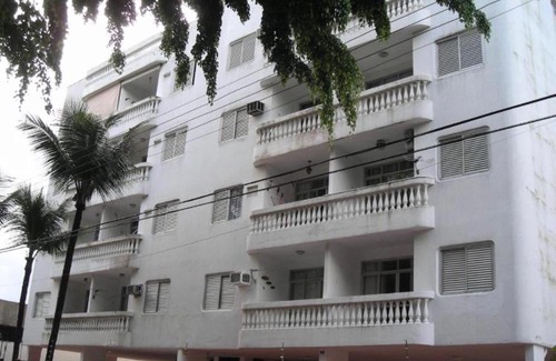 Jardim Centenario Apartment | Ocean View Retreat: Nosso Ape Em Guarujá - Enseada Awaits