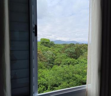 Jardim Mar e Ceu Apartment | Inviting Apartments in Guarujá with Oceanfront Views