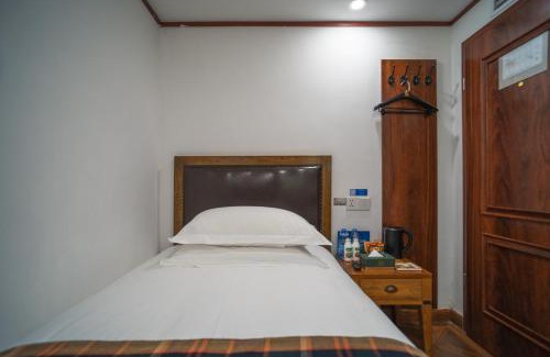 Downtown Beijing Hotel | Experience Old Beijing Culture at Time Traveller Hotel