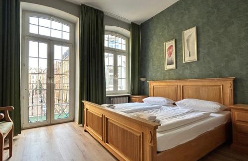 Altstadt Hotel | Pet-Friendly Nostalgie Altstadt Hotel Kornpforte Getaway