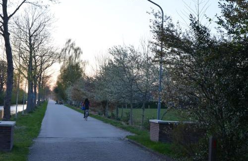 Eexterveenschekanaal House | Experience Nostalgic Stays at Hooimijt - Rated 9.3/10