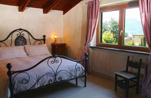 Ronciglione Bed & Breakfast | Elegant Nostra Signora Del Lago: Guest Rated 9/10 with Pool