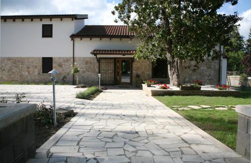Ronciglione Bed & Breakfast | Elegant Nostra Signora Del Lago: Guest Rated 9/10 with Pool