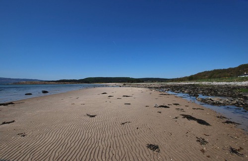 Tighnabruaich House | Pet-Friendly Retreat: Perfect for Family Getaways