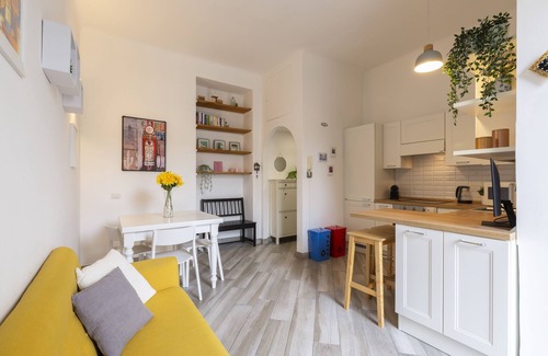 Porta Vittoria Apartment | Mezzofanti TRE PONTI: Guest Rated 10/10 with Great Amenities