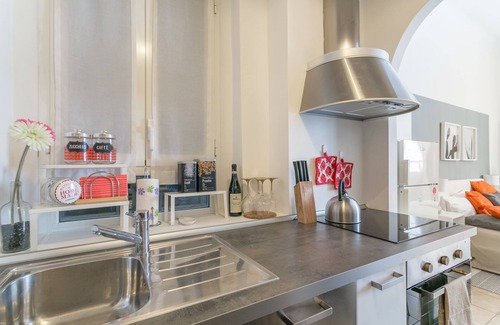 Zona Farini Apartment | Discover notaMi - Spazio Isola: Family-Friendly Haven