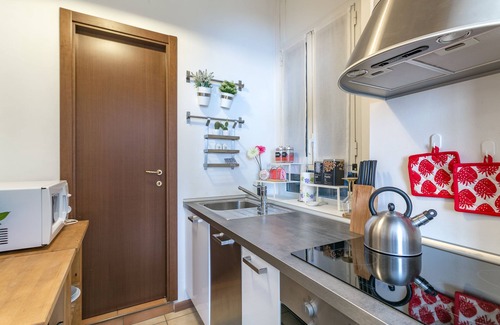 Zona Farini Apartment | Discover notaMi - Spazio Isola: Family-Friendly Haven