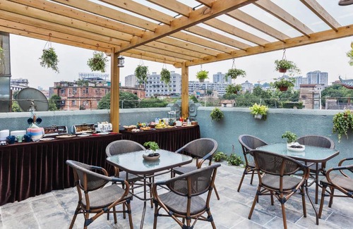 Foshan Hotel | Comfortable Stay at Notel Inn Foshan Zumiao with Breakfast