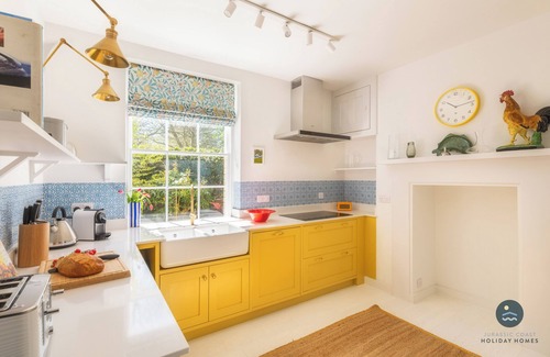 Weymouth House | Exclusive Nothe House - Pet Friendly with Oceanfront Views