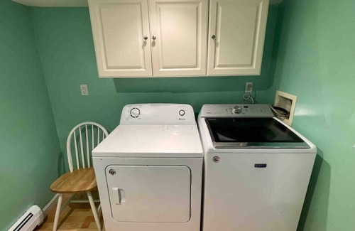 Georgetown House | Pet-Friendly Retreat – Accommodates 8 Near I-95