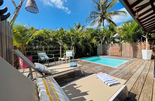 Le Diamant House | Ideal Private Bungalow for 2 with Pool and Ocean Views