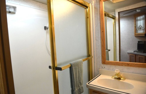 Notre Dame House | Exceptional Notre Dame Tailgating with Family Amenities