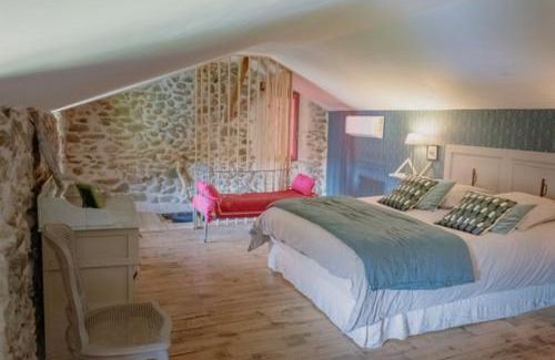Saint-Romans House | Notre maison de famille, la maison de shaoni