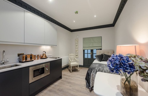 Pembridge Apartment | Convenient Notting Hill Studio near Portobello & Kensington