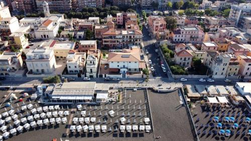 Ladispoli Bed & Breakfast | Discover Nottola B&B: Oceanfront Retreat for Families