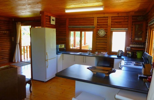 Clarens Cabin | Nougat Cabin: Cozy Log Retreat Near Shops and Dining