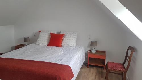 Combree House | Cozy Nouveau Gîte Beaulieu with Oceanfront Views
