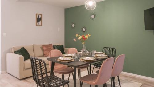 Phalsbourg House | Discover Nouveau - Le Cosy6: Child Friendly & Highly Rated!