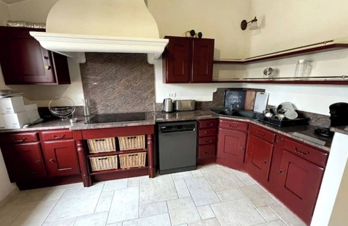 Coudoux Villa | Elegant Villa in Coudoux with Private Pool and Spa