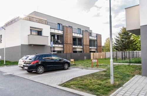 Olomouc Apartment | Explore Nové Sady Olomouc: Guest Rated 9.8, Family-Friendly