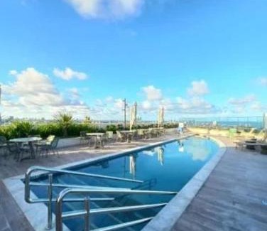 Sao Jose Apartment | Explore Novíssimo Flat Parque do Cais with Oceanfront Views