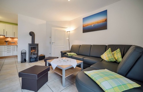 Ostseebad Prerow House | Idyllic Oceanfront Retreat with Fiber Optics & Spa Access