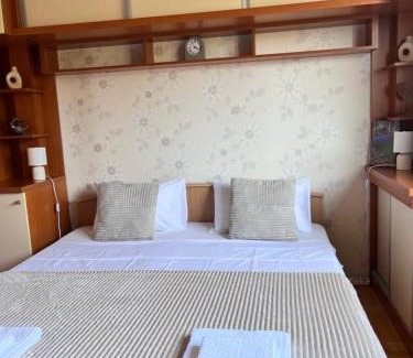 Krusevac Apartment | Family-Friendly Resident Studio in Kruševac - Rated 10/10