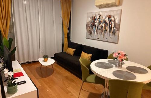 Zagreb Apartment | Pet-Friendly Nova Galerija Studio Ema & Apartment Anita