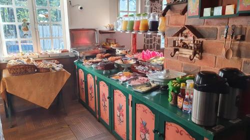 Teresopolis Hotel | Pet-Friendly Nova Pousada Chamonix with Pool & Family Fun