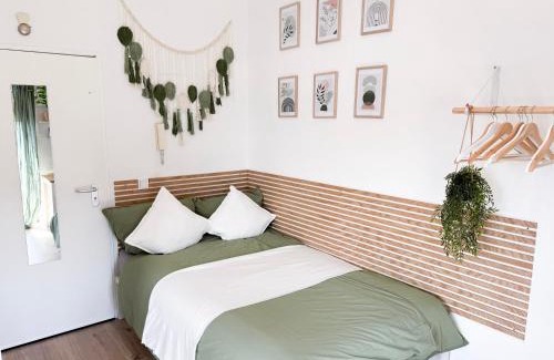 Rhein-Erft-Kreis District Apartment | Family-Friendly NOVA Schlossblick Near Phantasialand & Köln