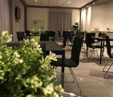 Reggio nell'Emilia Hotel | NovaHotel: Pet-Friendly Stay with Breakfast and Great Reviews