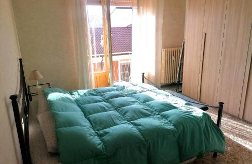 Novara Apartment | Cozy Novara Suite with Hot Tub & Pet-Friendly Amenities