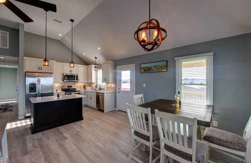 Avon House | Top-Rated 4BR Canal House with Ocean View & Pet-Friendly