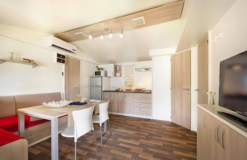 Mareda House | Pet-Friendly Mobile Home at Aminess Maravea with Pools